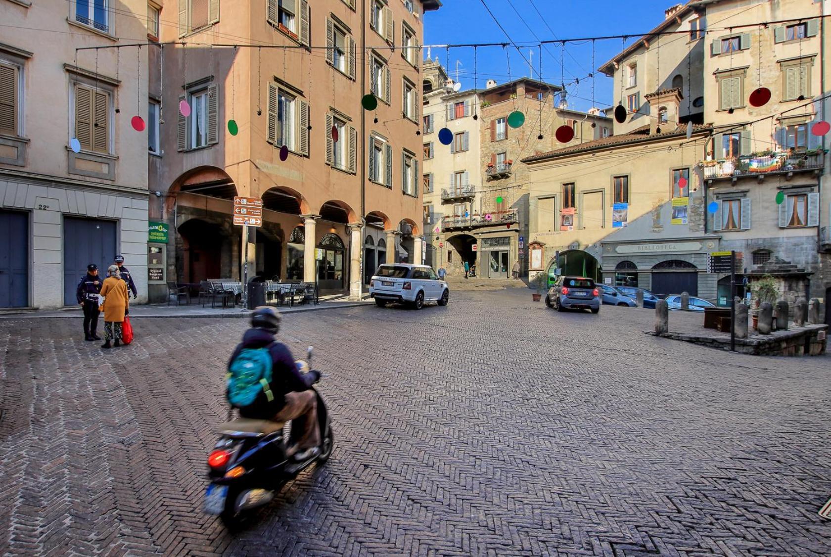 Apartament Near Funicolar Bergamo Alta Design House 1 Zewnętrze zdjęcie